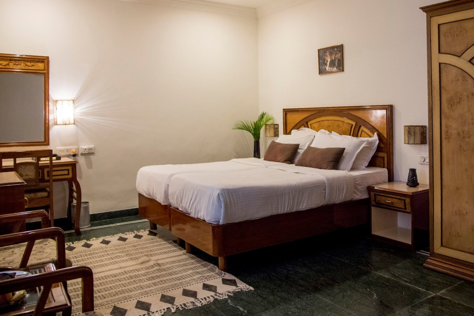 Ranthambore Regency Bed